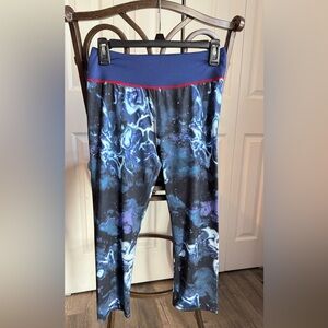 Her Universe - DC Comics - Superman - Galaxy Blue and Black Leggings